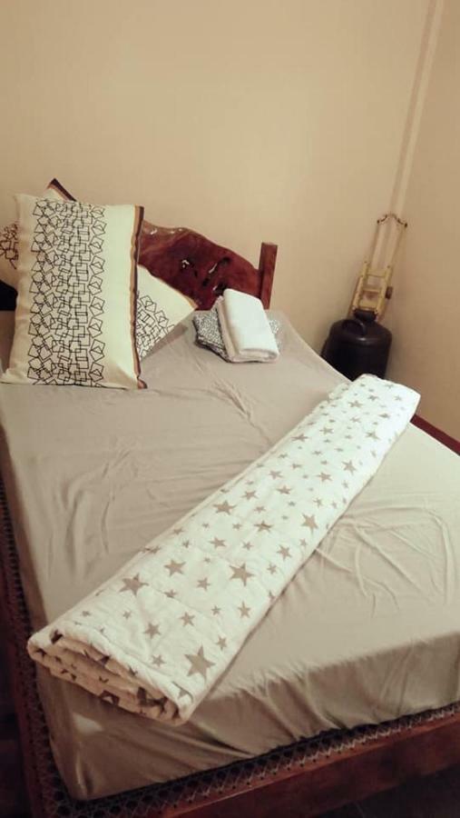 Anvel Homestay Basco Exterior foto